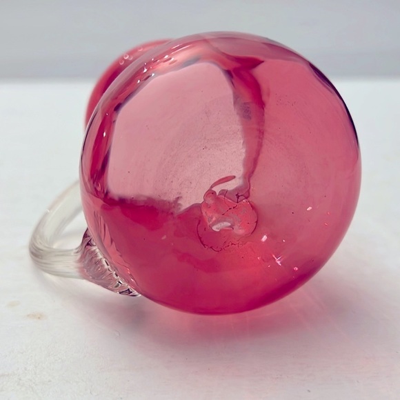 Vintage pilgrim cranberry glass ribbed small pitcher - Picture 5 of 6